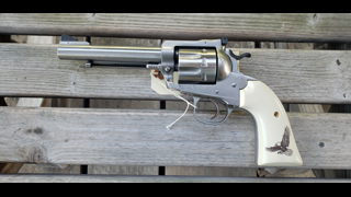 Ruger .327 Magnun New Model Blackhawk 8 Shot Bisley Model