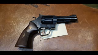 Smith & Wesson 48-7 22 WMR Revolver  **SOLD**